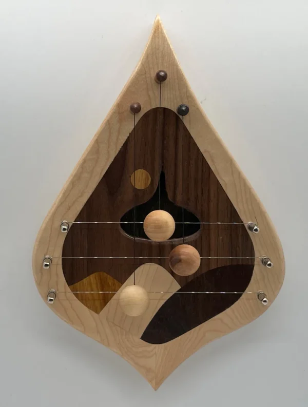 DH3MBWDEC -3 string door harp with Maple border and decorative Walnut border