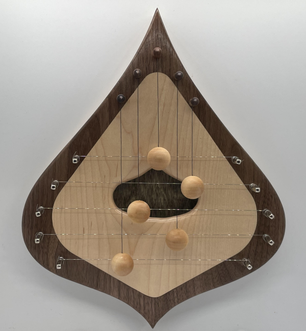 DH5WBMSIM-5 string door harp with Walnut border and simple Maple inlay